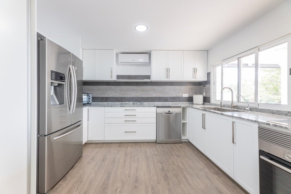 Property 2443 - Image 30